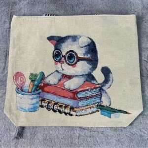 Charming Cat Print Canvas Pouch - Cream and Blue
